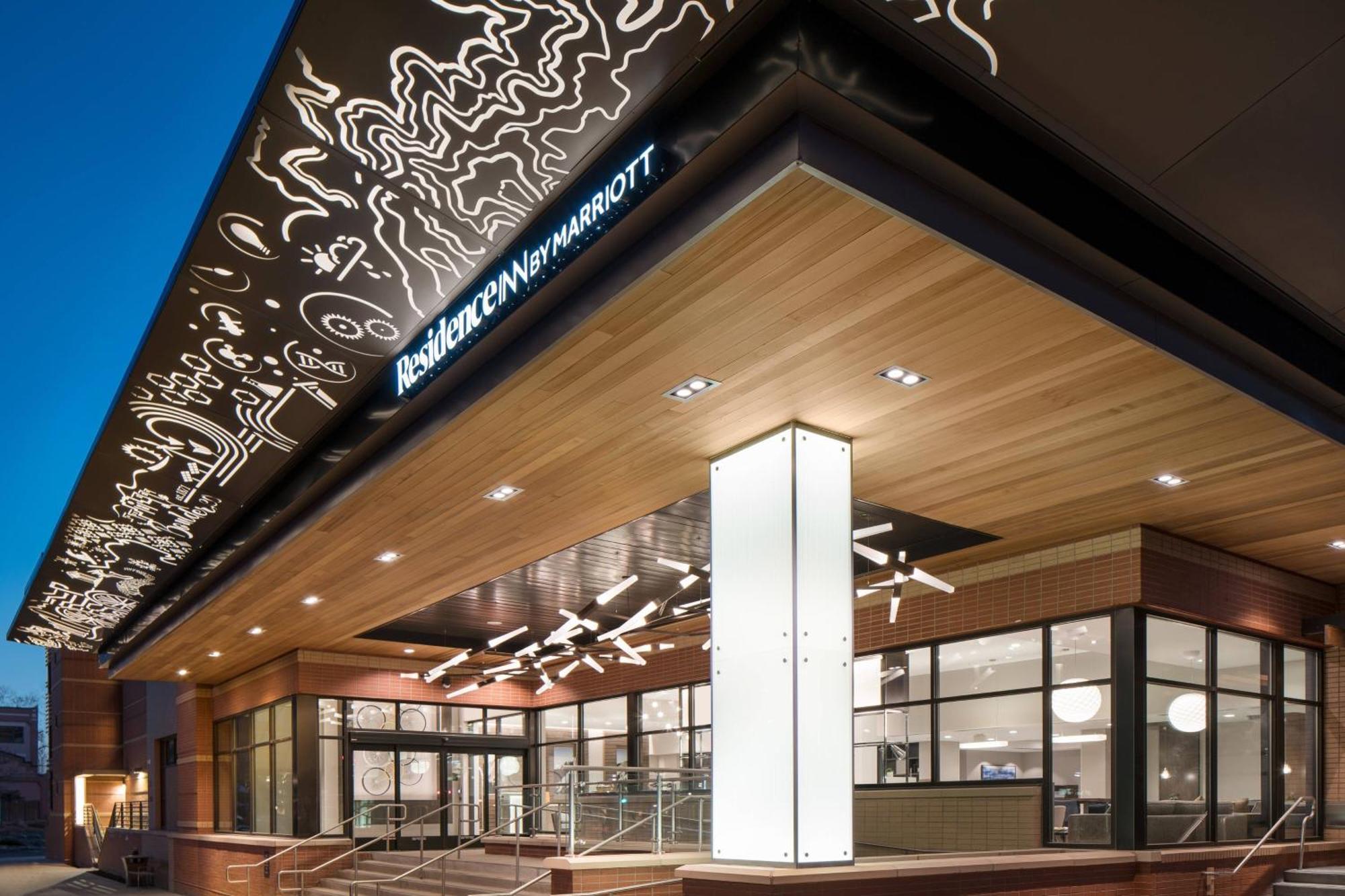 Residence Inn By Marriott Boulder Canyon Boulevard Exterior foto